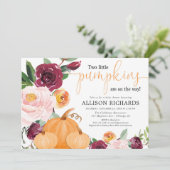 Twins twee kleine pompoenen herfst bloemenbaby sho kaart (Staand voorkant)