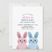 Twins Verjaardag met blauwe en roze konijnen Kaart (Voorkant)