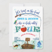 Twins Viste de jongens op de vierde verjaardag van Kaart (Voorkant)