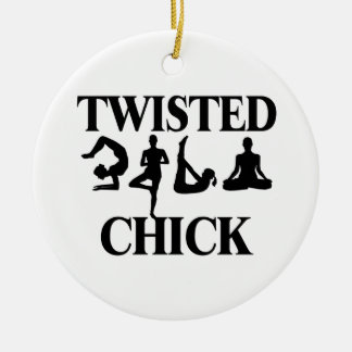 Twisted Yoga Chick Keramisch Ornament