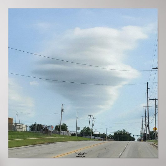 Twister Cloud-afbeelding Poster (Voorkant)