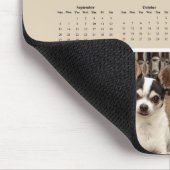 Two Adorable Chihuahuas on a Sofa – 2026 Calendar Muismat (Hoek)