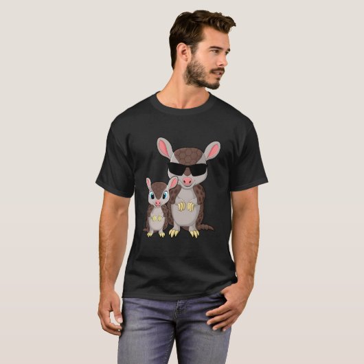 Two Armadillos Armadillo Armadillo T-shirt (Voorkant volledig)