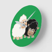 Two Cute Cartoon Sheep Ronde Klok (Hoek)