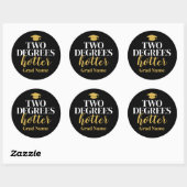 Two Degree Hotter - Afstudeerder Naam en Pet - Zwa Ronde Sticker (Vel)
