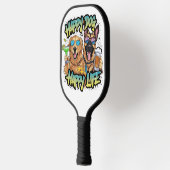 Two Dogs Drink Beer en draagt een zonnebril Pickleball Paddle (Links)