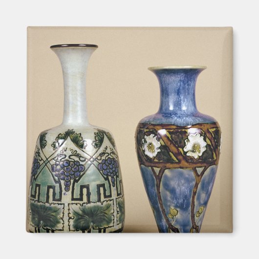 Two Doulton vases by Eliza Simmance, c.1880 Magneet (Voorkant)