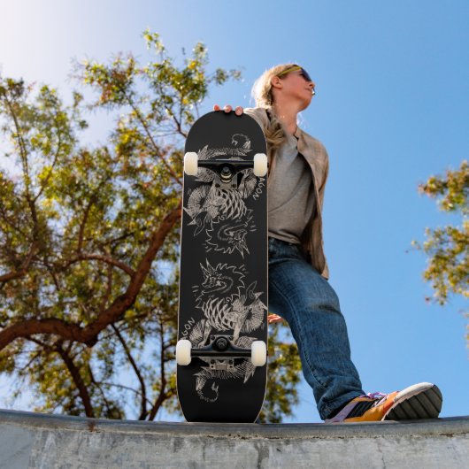 Two dragon sketch persoonlijk skateboard (Buiten 1)