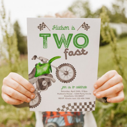 Two Fast Green Dirt Bike Invitation Kaart