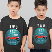 TWO FAST Klassieke rode auto  Kinder Shirts