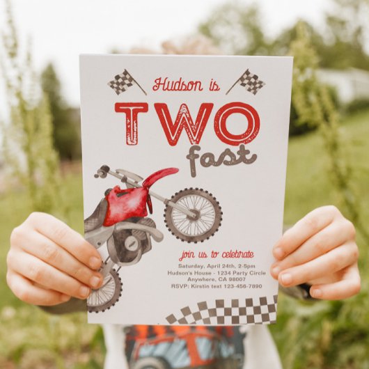 Two Fast Red Dirt Bike Invitation Kaart