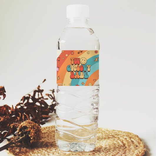 Two Groovy Babe Retro Rainbow 2nd Birthday Party Waterfles Etiket