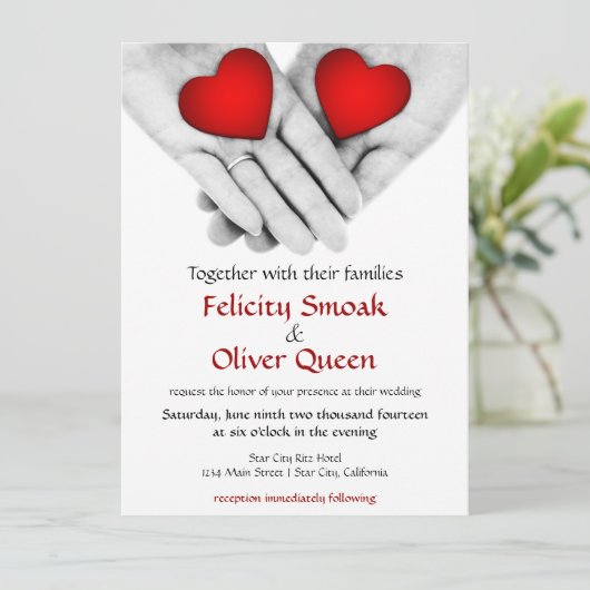 "Two Hearts as One" Valentijn Wedding Uitnodiging (Staand voorkant)