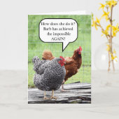 Two Hens Happy Birthday Humor Kaart (Gele Bloem)