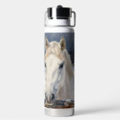 Two Horses on a Snowy Farm | Personalized Waterfles (Achterkant)