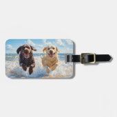 Two Labrador Retrievers on Beach Bagagelabel (Voorkant horizontaal)