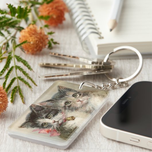 Two lovely Victorian kittens. Sleutelhanger (Voorkant Rechts)