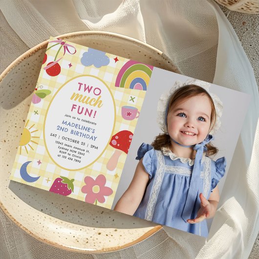 Two Much Fun Retro Hand Drawn 2nd Birthday Photo Kaart