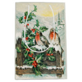 Two robins on a fence in the snow medium cadeauzakje (Voorkant)