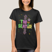 Two Seater Mardi Gras Upside Down Pineapple Swinge T-shirt (Voorkant)