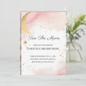 Two The Moon: 2e verjaardag uitnodiging roze, goud (Staand voorkant)