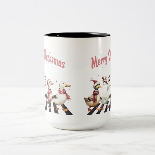 Two Tone Mok Merry Ducksmas (Center)