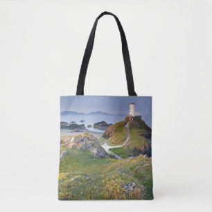 Twr Mawr Lighthouse op Llanddwyn Island Tote Bag