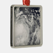 Tyfoon Fengshen over de Filipijnen Metalen Ornament (Rechts)