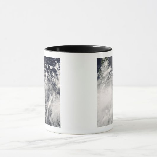 Tyfoon Fengshen over de Filipijnen Mok (Midden)