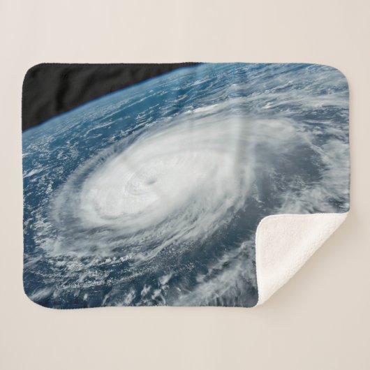 Tyfoon Hinnamnor. Sherpa Deken (Voorkant (horizontaal))