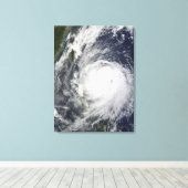 Tyfoon Lupit uit de Filipijnen Canvas Afdruk (Insitu (Houten vloer))