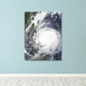 Tyfoon Lupit uit de Filipijnen Canvas Afdruk (Insitu (Houten vloer))