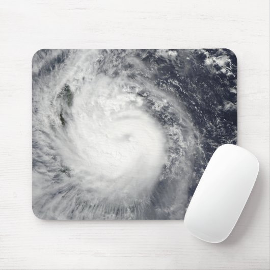 Tyfoon Mirinae richting west Muismat (Met muis)