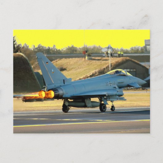 tyfoon na brander briefkaart (Voorkant)
