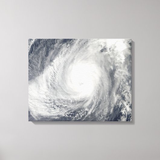 Tyfoon Nida ten zuidwesten van Iwo Jima Canvas Afdruk (Voorkant)