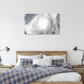 Tyfoon Nida ten zuidwesten van Iwo Jima Canvas Afdruk (Insitu (Slaapkamer))