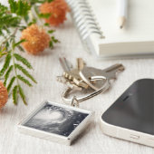 Tyfoon Nuri die de Filipijnse eilanden nadert Sleutelhanger (Zijkant)