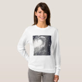 Tyfoon Nuri die de Filipijnse eilanden nadert T-shirt (Voorkant volledig)