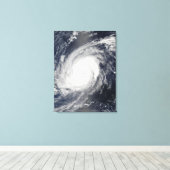 Tyfoon Sudal ten zuiden van Japan 2 Canvas Afdruk (Insitu (Houten vloer))