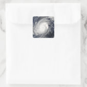 Tyfoon Sudal ten zuiden van Japan 2 Vierkante Sticker (Tas)