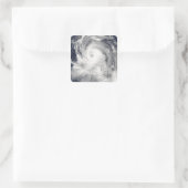 Tyfoon Tingting over de Noordelijke Marianeilanden Vierkante Sticker (Tas)