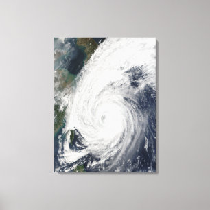 Tyfoon Tokage ten zuiden van Japan Canvas Afdruk