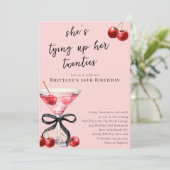 Tying Up My Twenties Cherry Martini 30e verjaardag Kaart (Staand voorkant)