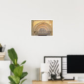 Tympanum van de veranda met de afbeelding van Chri Poster (Thuiskantoor)