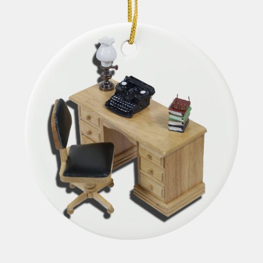 TypewriterBooksDesk111112 copy.png Keramisch Ornament (Voorkant)