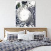Typhoon Chaba Canvas Afdruk (Insitu (Slaapkamer))