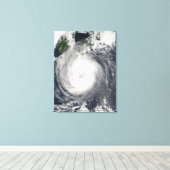Typhoon Chaba Canvas Afdruk (Insitu (Houten vloer))