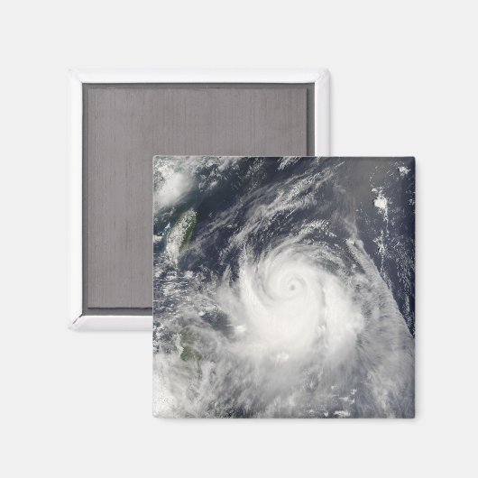 Typhoon Ewiniar Magneet (Voorkant / Achterkant)