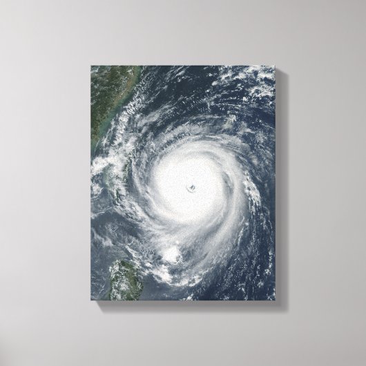 Typhoon Longwang nadert Taiwan Canvas Afdruk (Voorkant)