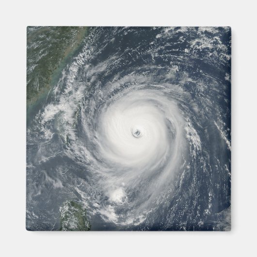 Typhoon Longwang nadert Taiwan Magneet (Voorkant)